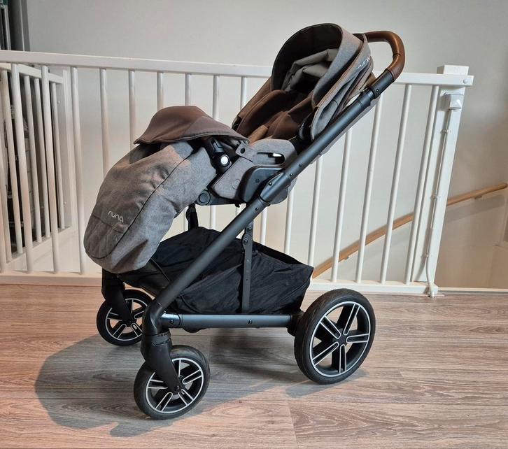 Nuna Mixx Next Mocha | kinderwagen + reiswieg, Kinderen en Baby's, Buggy's, Zo goed als nieuw, Overige merken, Verstelbare rugleuning