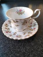 Royal Albert Winsome kop en schotel, Ophalen of Verzenden, Gebruikt, Porselein, Kop en/of schotel