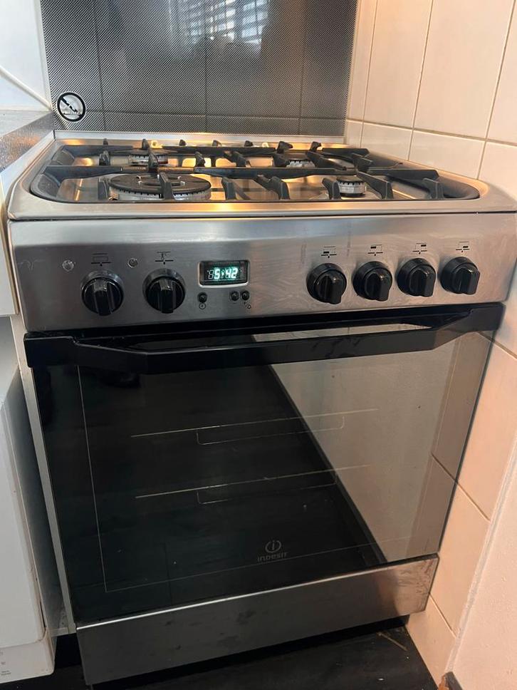 Gaskookstel met Oven - Vandaag ophalen 50 euro, Witgoed en Apparatuur, Ovens, Gebruikt, Vrijstaand, Oven met grill, 60 cm of meer