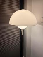 Deense jaren ‘70 vloerlamp van Bent Karlby, Huis en Inrichting, Lampen | Vloerlampen, Ophalen of Verzenden, Gebruikt, Kunststof