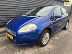Fiat Grande Punto 1.4 Ed. Lusso 2E Eigenaar NIEUWE distr APK, Voorwielaandrijving, Stof, Gebruikt, Grande Punto