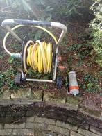Tuinslanghaspel met slang en sproeier € 17,00, Tuin en Terras, Ophalen, Gebruikt, Tuinslanghaspel