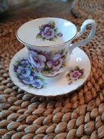 Vintage Royal Albert kop en schotel - viooltjes, Ophalen of Verzenden