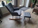 schommelstoel met voetenbank. NIEUW., Huis en Inrichting, Fauteuils, Ophalen, Nieuw, 75 tot 100 cm, 50 tot 75 cm