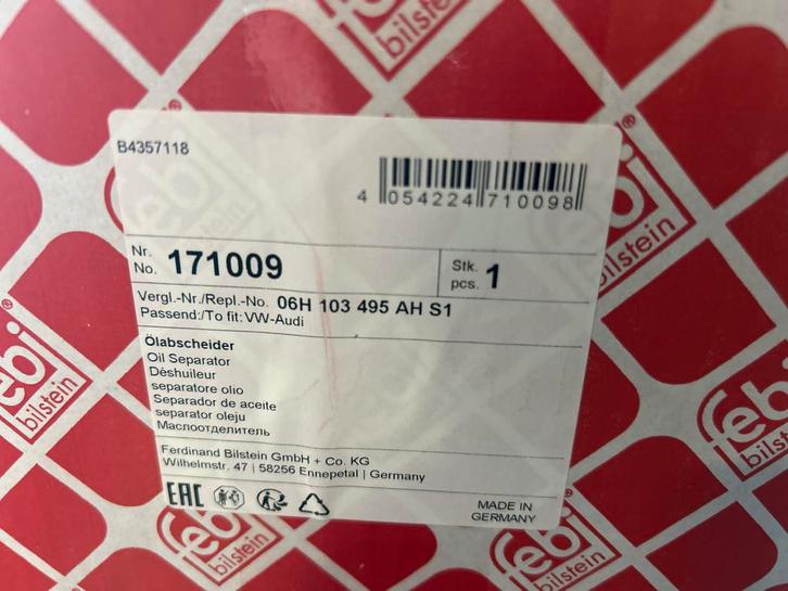 Audi A3 8P 1.8 TFSI Carterontluchting, Auto-onderdelen, Motor en Toebehoren, Audi, Gebruikt, Ophalen of Verzenden