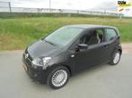 Volkswagen Up! Volkswagen Up 1.0 benzine 3 deurs airco lmv n, Voorwielaandrijving, Euro 5, Gebruikt, Up!