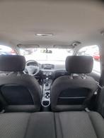 Knappe Hyundai Accent 1.4 Dynamic met airco, Auto's, Stof, Zwart, Blauw, Origineel Nederlands