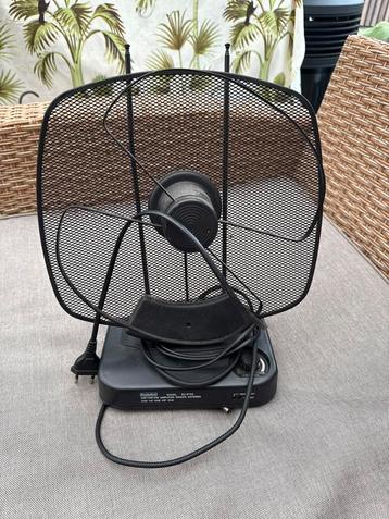 Vintage TV Antenne - Goede Staat! beschikbaar voor biedingen