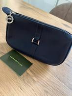 Longchamp clutch / make-up tas, Sieraden, Tassen en Uiterlijk, Tassen | Damestassen, Blauw, Ophalen of Verzenden, Zo goed als nieuw