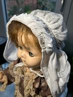 Antieke poppenmutsje, klederdracht, heel oud, Antiek en Kunst, Antiek | Kleding en Accessoires, Ophalen of Verzenden