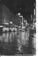 Rotterdam Kruiskade bij avond., Verzamelen, Ansichtkaarten | Nederland, Ophalen of Verzenden, Ongelopen, Zuid-Holland