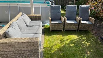 Tuinset 3p bank + 3 verstelbare stoelen. Incl kussens beschikbaar voor biedingen