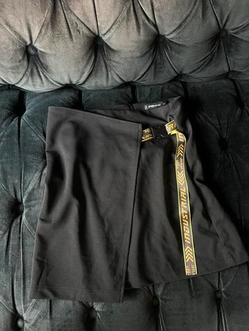 FB Sisters Rok - Zwart beschikbaar voor biedingen