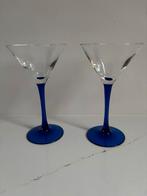 Vintage Martiniglazen (4) met blauwe steel, luminarc France, Ophalen of Verzenden, Zo goed als nieuw, Overige typen