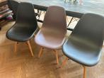 8 mooie stoelen (grijs, aubergine en zwart), Huis en Inrichting, Ophalen, Overige materialen, Gebruikt, Overige kleuren