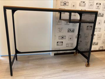 IKEA Fjällbo laptoptafel beschikbaar voor biedingen