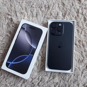 Iphone 16 pro zwart beschikbaar voor biedingen