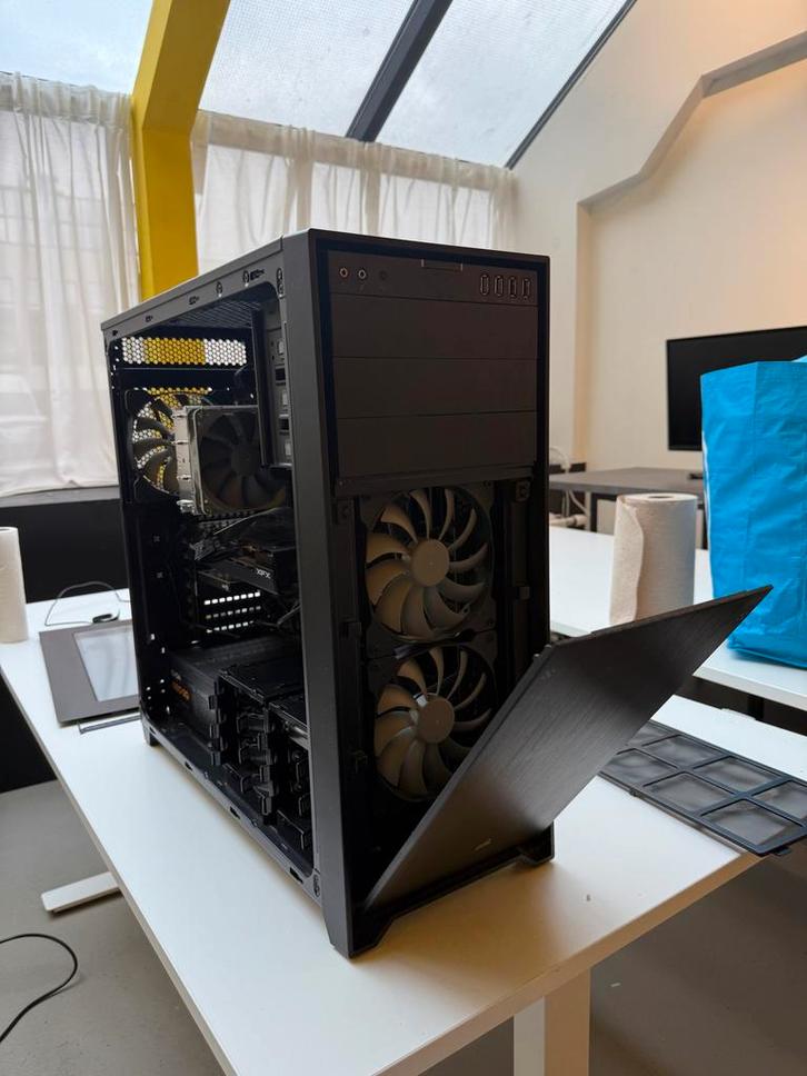 Gaming PC - Ryzen 5 5600X, RX 6600 XT, Computers en Software, Computerbehuizingen, Zo goed als nieuw, Ophalen