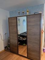 Wardrobe 3 Door with mirror (Jysk), Ophalen, Met deur(en), Wooden wardrobe with mirror, 150 tot 200 cm