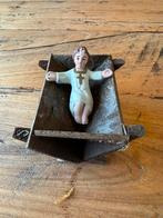 Antieke baby jesus in houten kribbe, Ophalen of Verzenden
