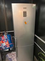 Samsung koelkast grijs koelvries combinatie, Witgoed en Apparatuur, Koelkasten en IJskasten, Ophalen, Gebruikt, 100 tot 150 liter