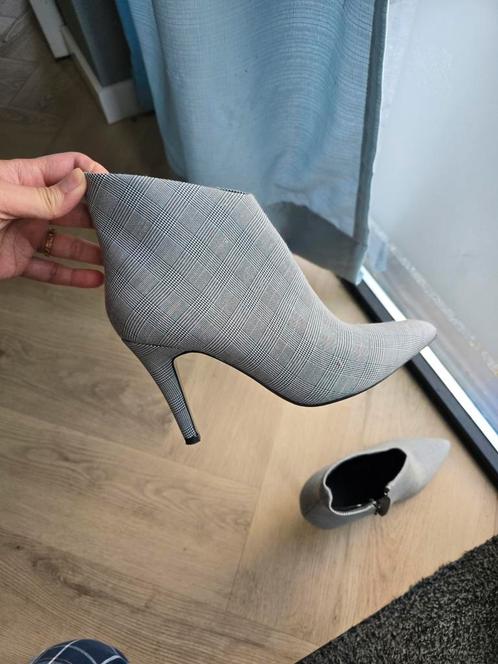 Manfield laarsjes boot 37, Kleding | Dames, Schoenen, Zo goed als nieuw, Overige kleuren, Ophalen of Verzenden