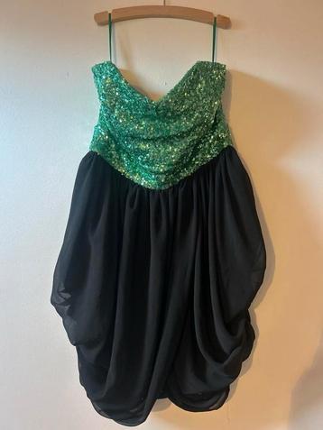 Groene pailletten cocktailjurk maat M beschikbaar voor biedingen