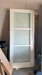 Stompe binnendeur met mat glas, Ophalen