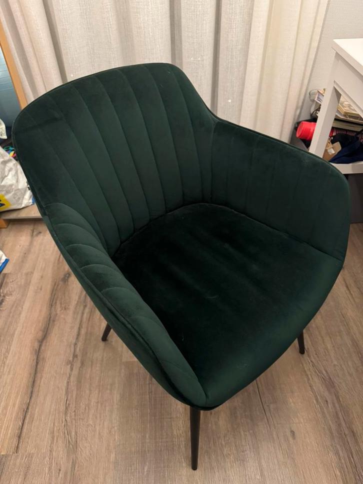 Groene suede stoel Kwantum, Huis en Inrichting, Fauteuils, Zo goed als nieuw, Stof, 50 tot 75 cm, 75 tot 100 cm, Ophalen