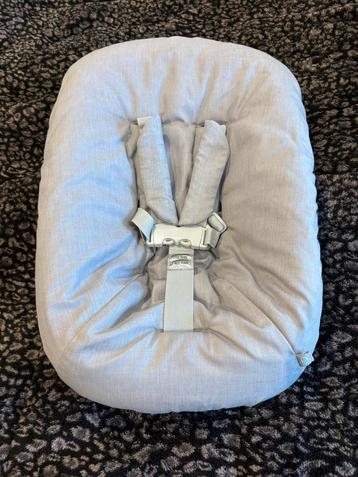 Stokke newbron set in nieuwstaat ( nieuwste model)  beschikbaar voor biedingen