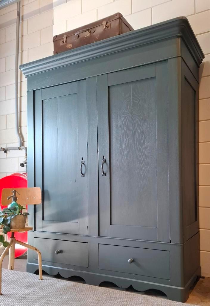 Vintage/Industriële groene eiken kledingkast, Demontabel, Huis en Inrichting, Kasten | Kledingkasten, Zo goed als nieuw, 200 cm of meer