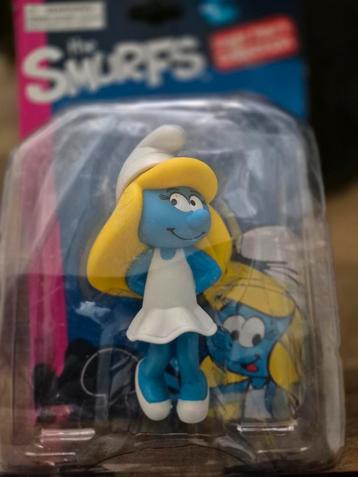 Te koop 4 stuks smurfs beschikbaar voor biedingen