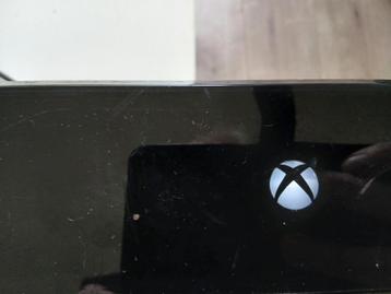 X box one  model 1540 500 gb  met spellen beschikbaar voor biedingen