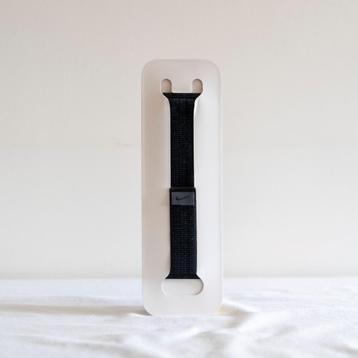 Apple Watch Nike Sport Bandje Black/Blue 45 mm beschikbaar voor biedingen