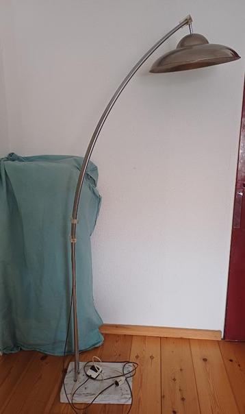 vloerlamp jaren 30 beschikbaar voor biedingen