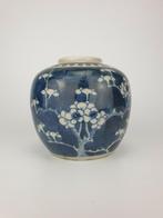 Chinese gemberpot, Chinese prunus, Chinees porselein, Antiek en Kunst, Antiek | Porselein, Verzenden