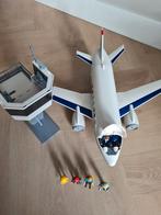 Playmobil vliegtuig met verkeerstoren 5261, Ophalen of Verzenden, Zo goed als nieuw, Jongen of Meisje