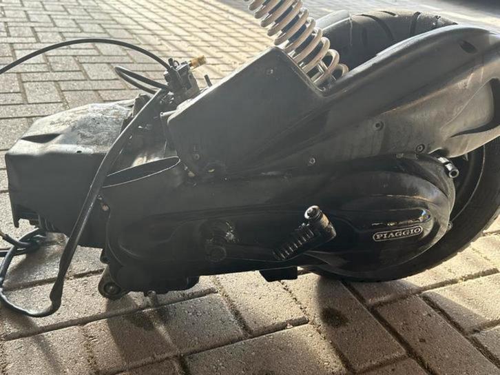 SKR BLOK 172cc STARTGARANTIE, Fietsen en Brommers, Brommeronderdelen | Scooters, Zo goed als nieuw, Piaggio, Blok, Ophalen of Verzenden