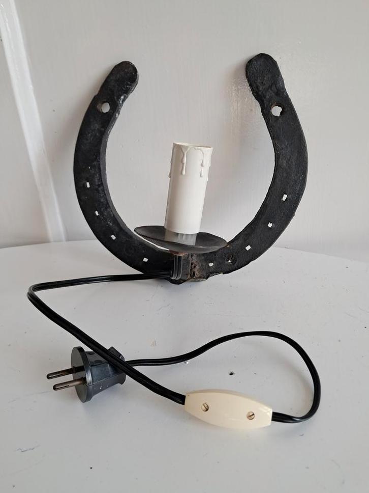 Unieke Hoefijzer Wandlamp, Huis en Inrichting, Lampen | Wandlampen, Gebruikt, Metaal, Ophalen of Verzenden