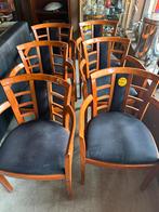 6 stevige eetkamerstoelen