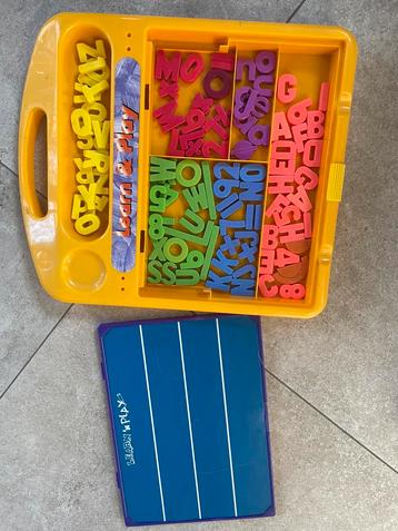 Leren en spelen beschikbaar voor biedingen