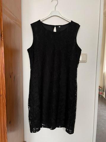 Zwarte kanten jurk mouwloos met onderjurk zwart 38 M