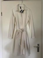 Leuke witte doorknoop jurk / jas nieuw was 90 euro, Verzenden, Nieuw, Maat 38/40 (M), Wit