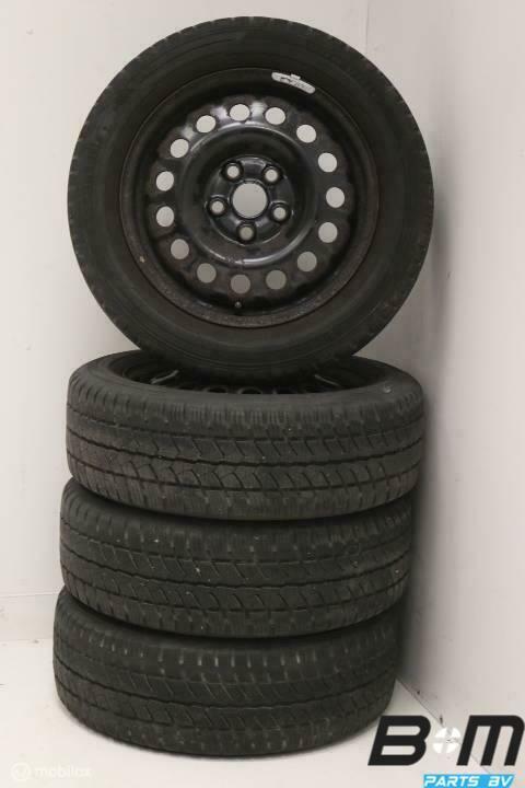 16 inch stalen velgen + winterbanden Sharan 7M 7M3601027A, Auto-onderdelen, Banden en Velgen, Banden en Velgen, Winterbanden, 16 inch
