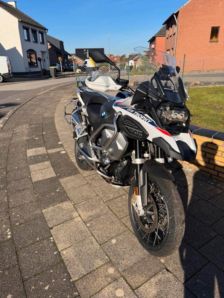 Bmw 1250 gs adventure trophy 2023 11000km incl kofferset, Motoren, Motoren | BMW, Particulier, Toermotor, Ophalen