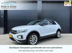 Volkswagen T-Roc 2023 1.5 TSI Style 150pk IQ leer/alcantara, Zwart, 4 cilinders, 150 pk, Wit