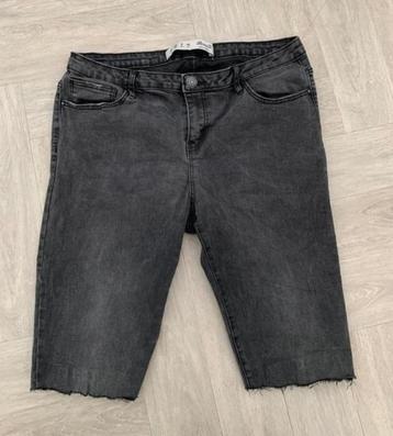 Zwarte korte jeans maat 40, ZGAN! beschikbaar voor biedingen
