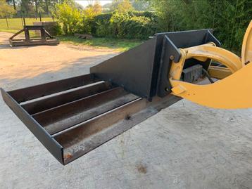 Egalisatieframe Caterpillar 906 - 907 - 908  beschikbaar voor biedingen