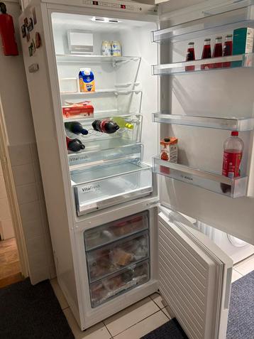 Koel-vriescombinatie Bosch - Ruim en Energiezuinig! beschikbaar voor biedingen