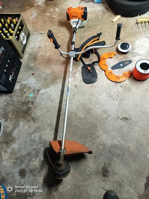 stihl fs89, Tuin en Terras, Bosmaaiers, Zo goed als nieuw, Benzine, Ophalen